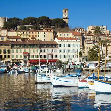 He Jude Le Suquet شقة